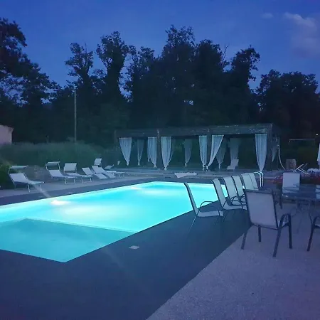 One Bedroom With Shared Pool And Wifi At * Montalto delle Marche
